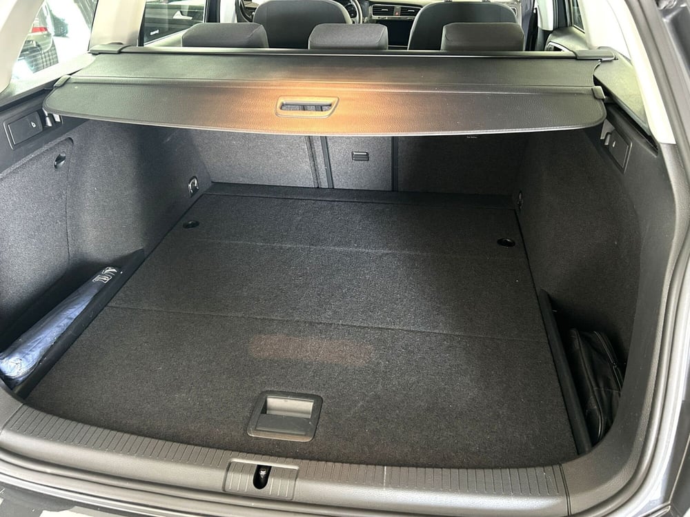 Volkswagen Golf Variant usata a Ferrara (14)
