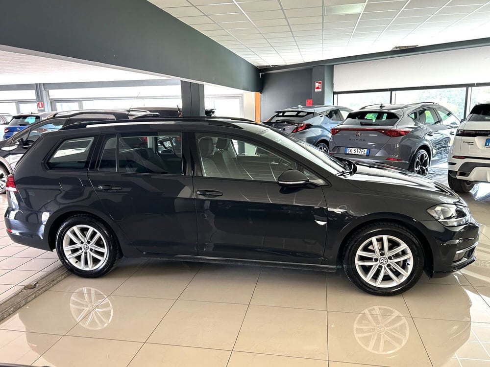 Volkswagen Golf Variant usata a Ferrara (4)