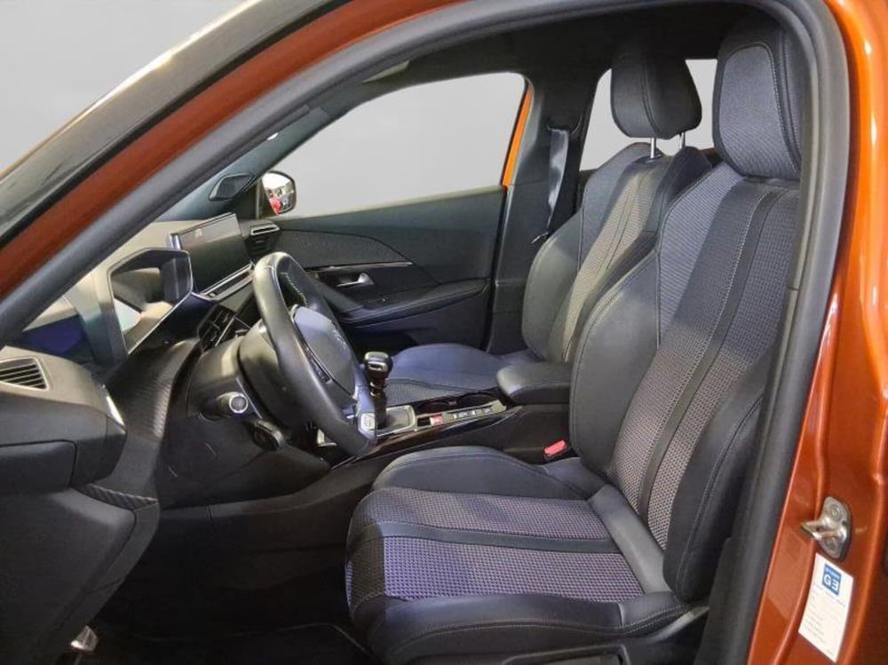 Peugeot 2008 usata a Genova (9)