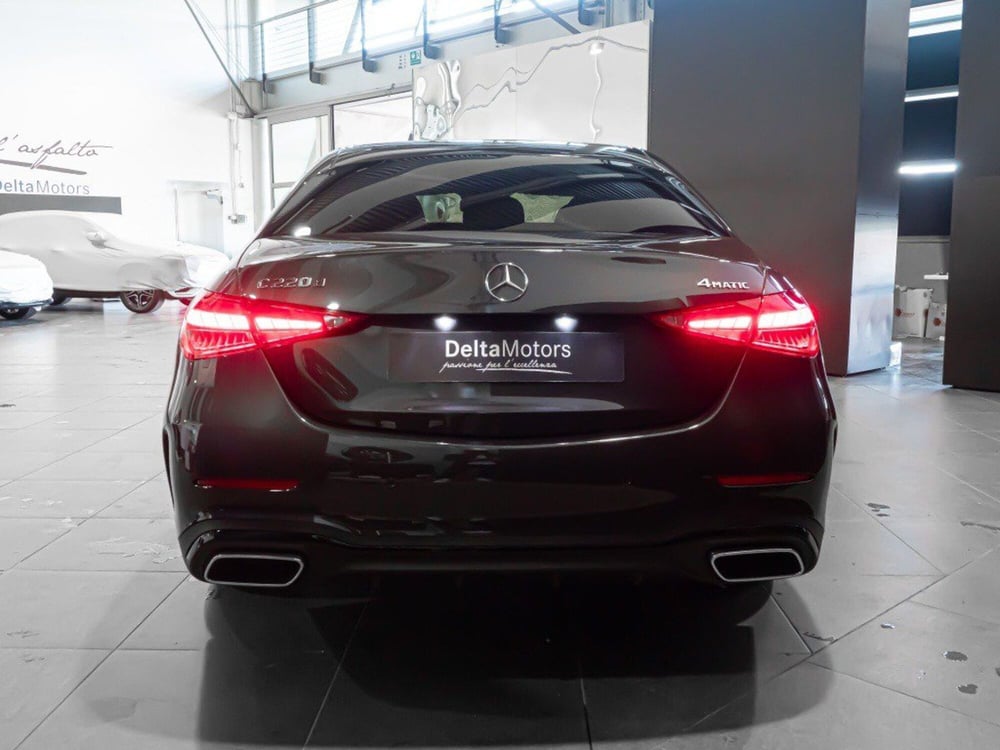 Mercedes-Benz Classe C nuova a Macerata (12)