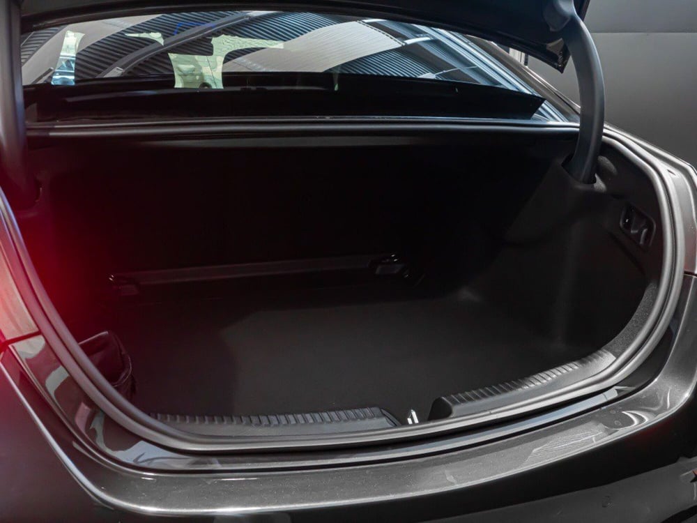 Mercedes-Benz Classe C nuova a Macerata (14)