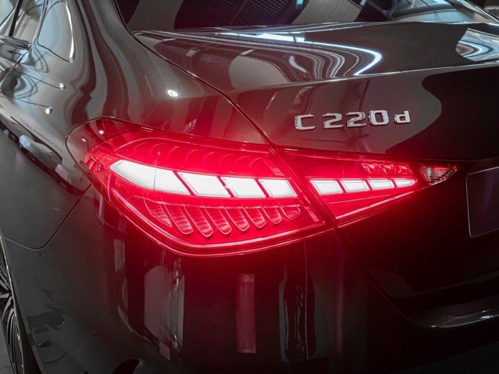 Mercedes-Benz Classe C nuova a Macerata (9)