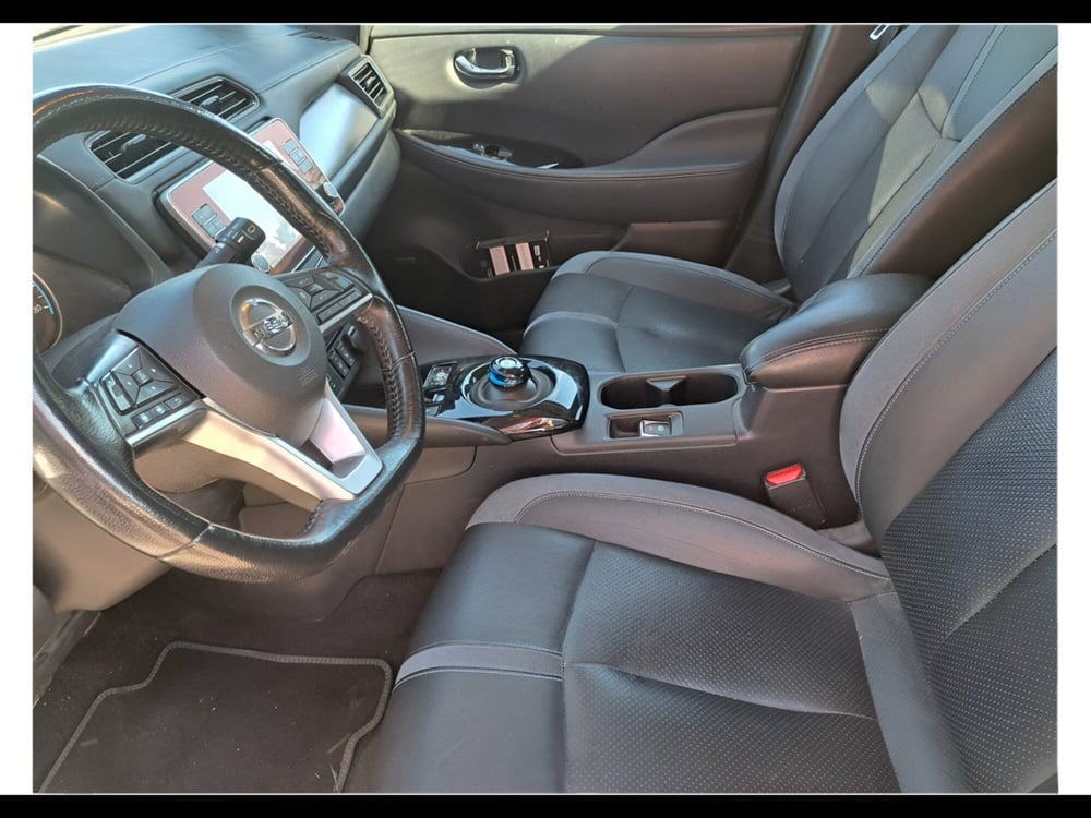 Nissan Leaf usata a Siena (11)