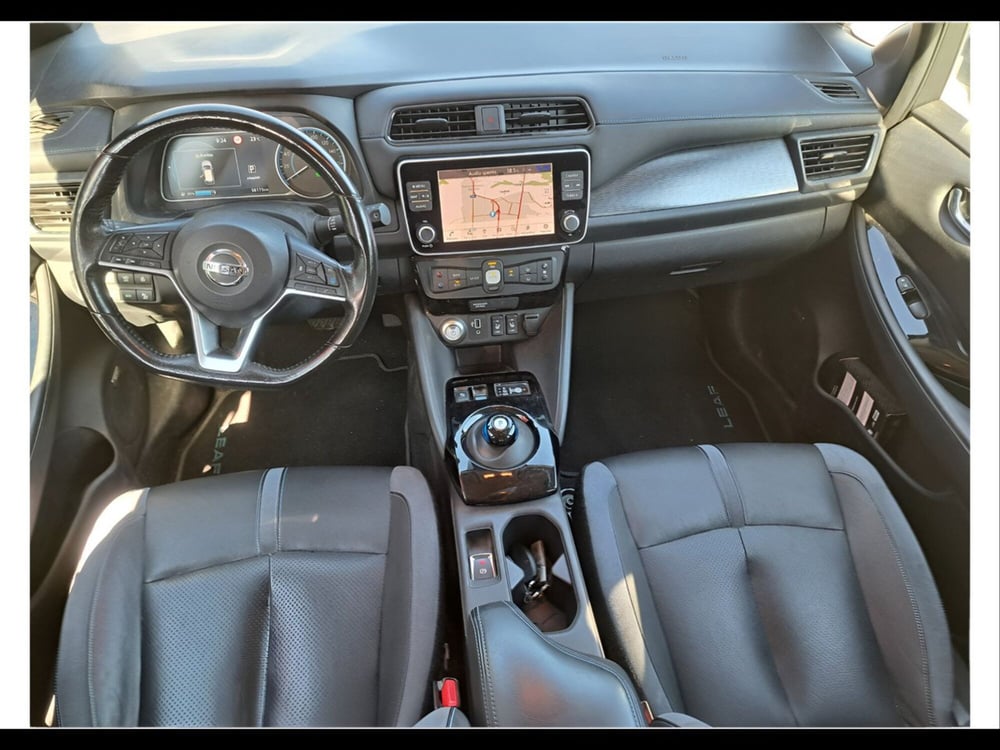 Nissan Leaf usata a Siena (9)