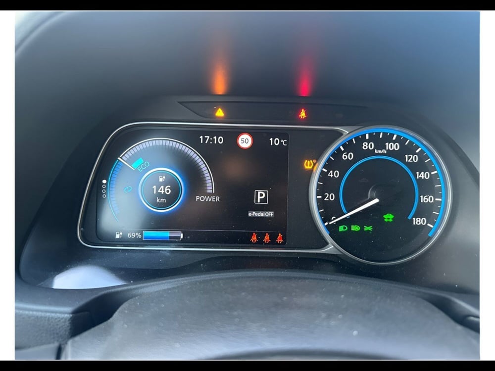 Nissan Leaf usata a Siena (10)