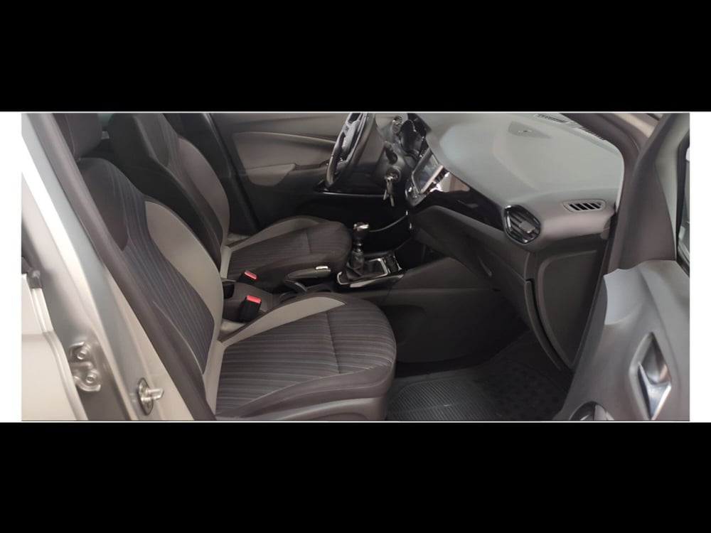 Opel Crossland X usata a Siena (12)