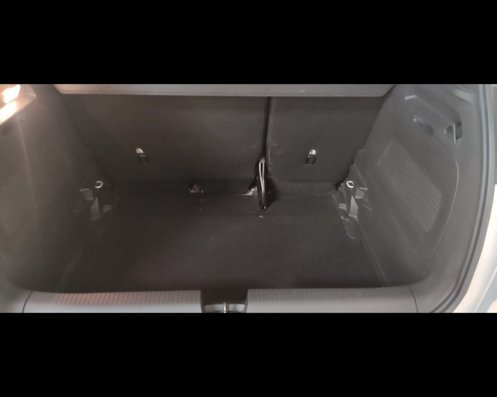 Opel Crossland X usata a Siena (18)