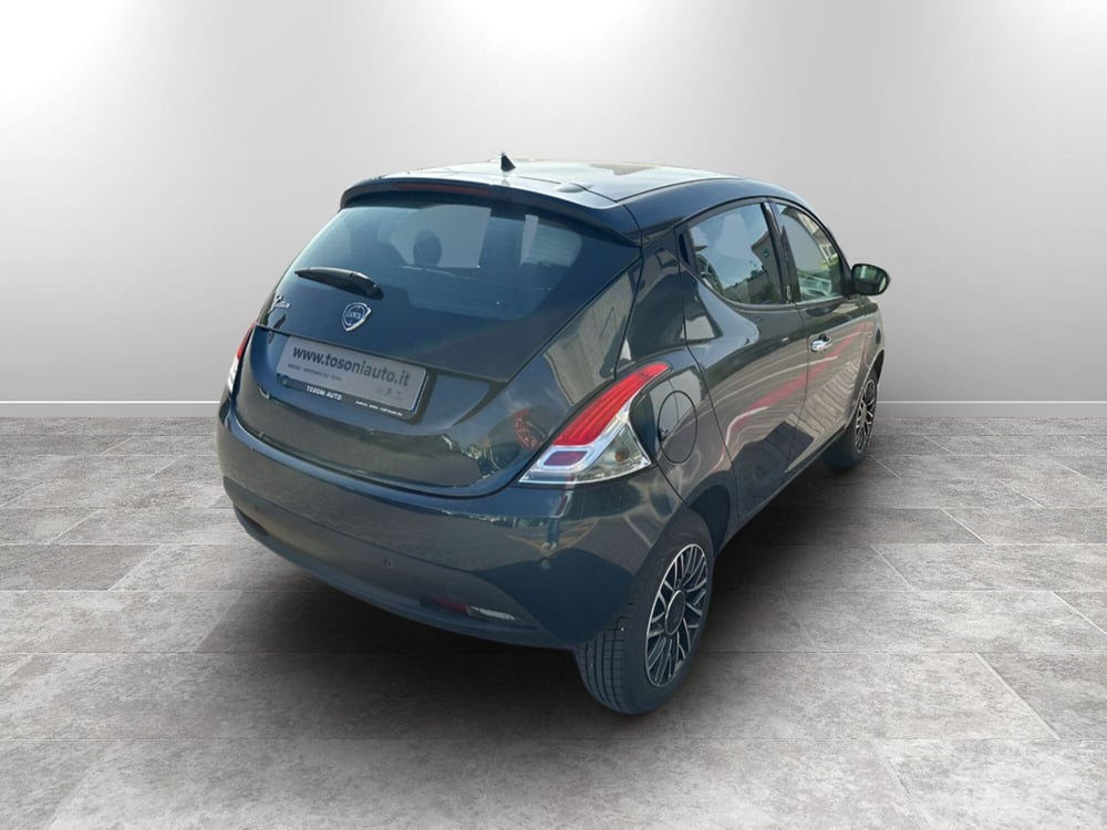 Lancia Ypsilon usata a Siena (4)