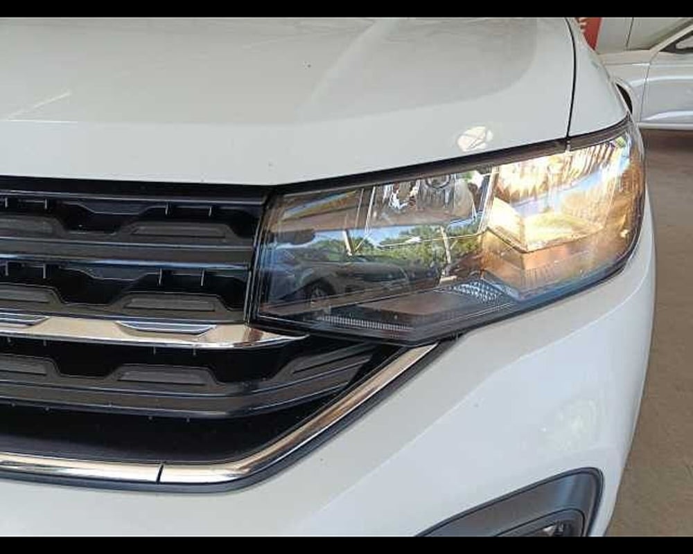Volkswagen T-Cross usata a Roma (13)