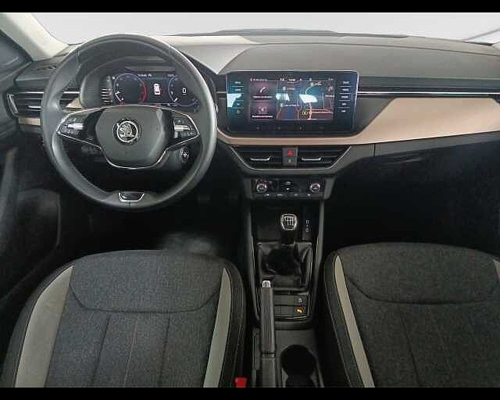 Skoda Kamiq usata a Roma (6)