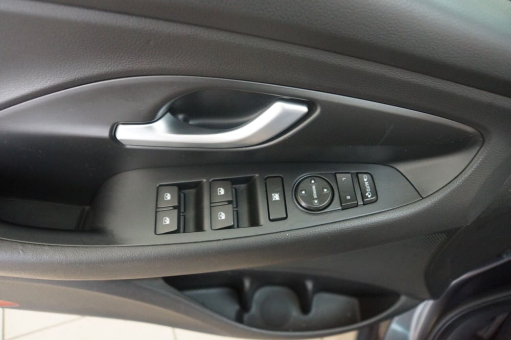 Hyundai i30 usata a Torino (10)