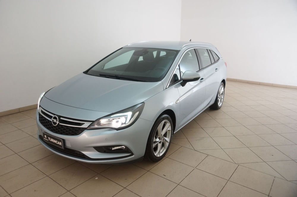 Opel Astra Station Wagon usata a Torino (20)
