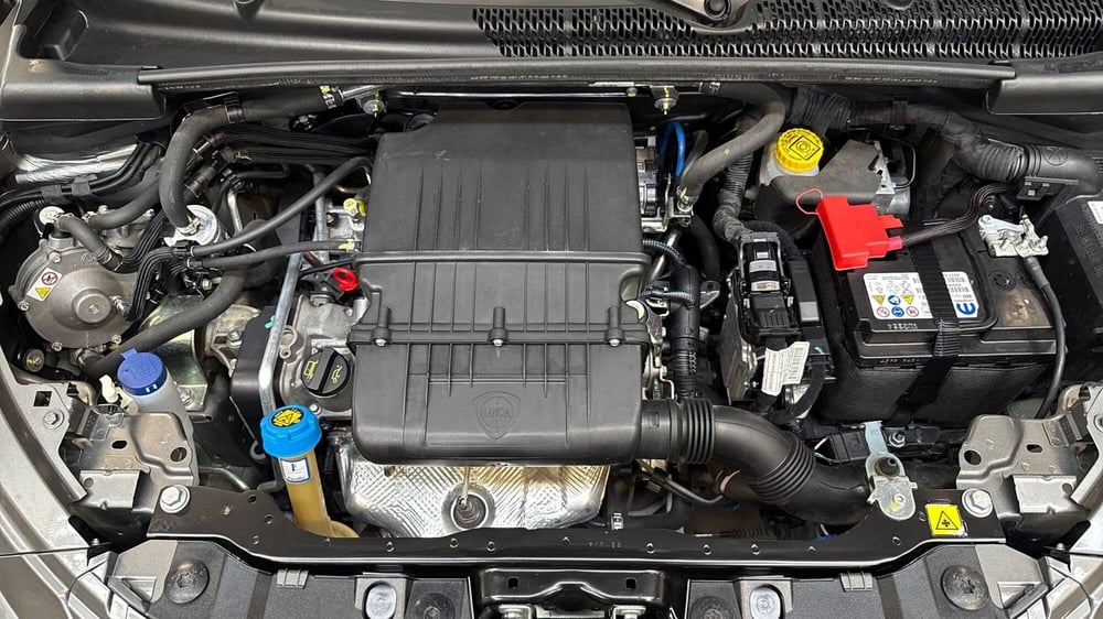 Lancia Ypsilon usata a Treviso (15)
