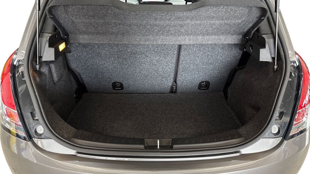 Lancia Ypsilon usata a Treviso (5)