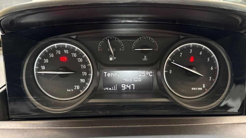 Lancia Ypsilon usata a Treviso (7)