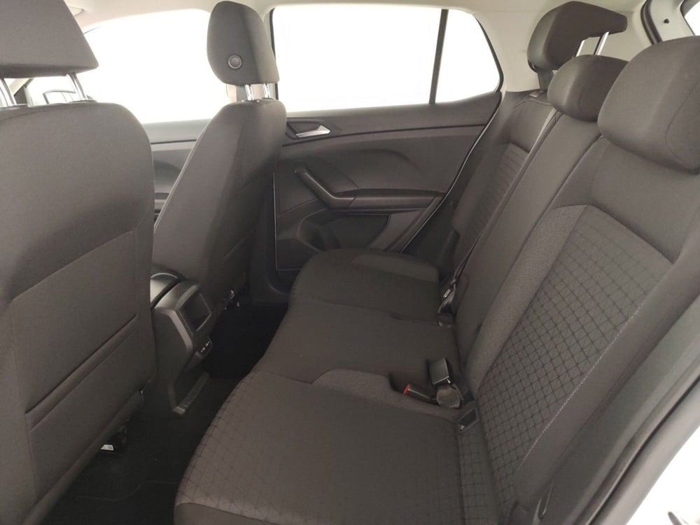 Volkswagen T-Cross usata a Massa-Carrara (10)