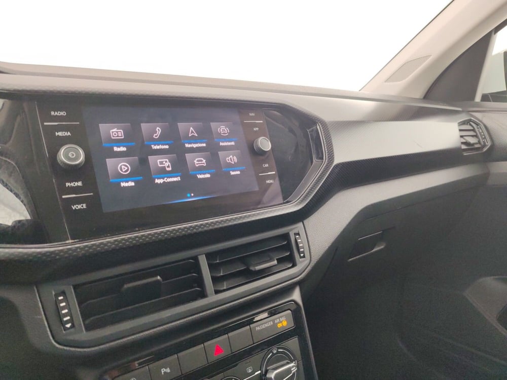 Volkswagen T-Cross usata a Massa-Carrara (12)