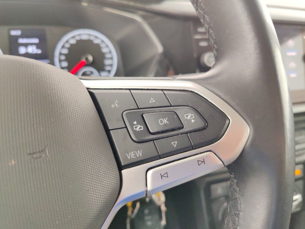 Volkswagen T-Cross usata a Massa-Carrara (13)