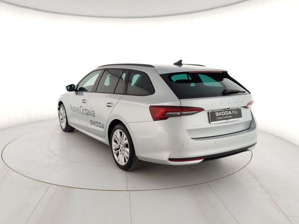 Skoda Octavia Station Wagon usata a Massa-Carrara (2)