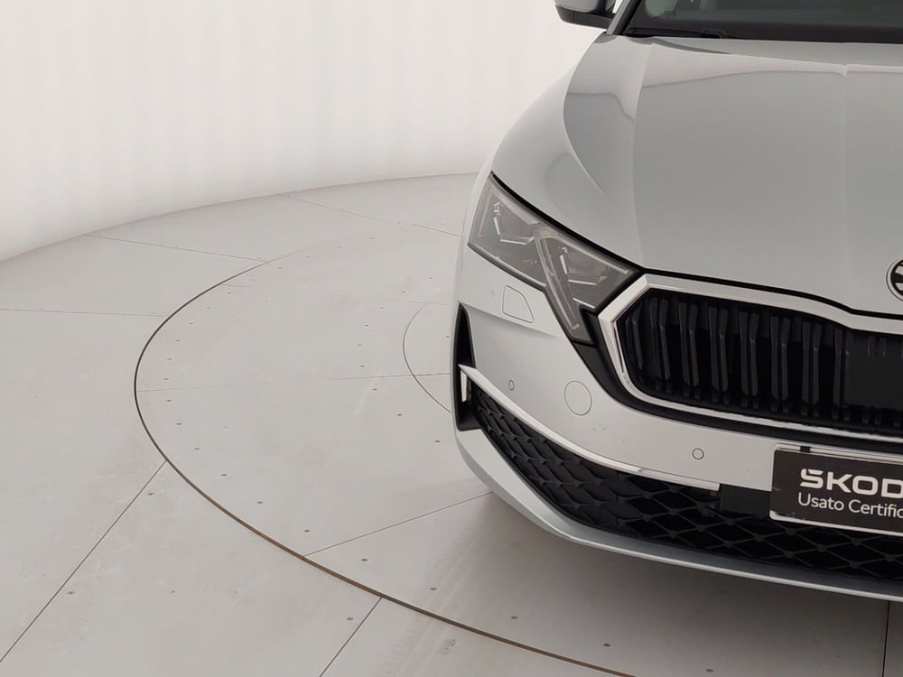 Skoda Octavia Station Wagon usata a Massa-Carrara (5)