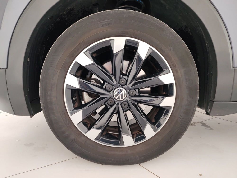 Volkswagen T-Cross usata a Massa-Carrara (6)