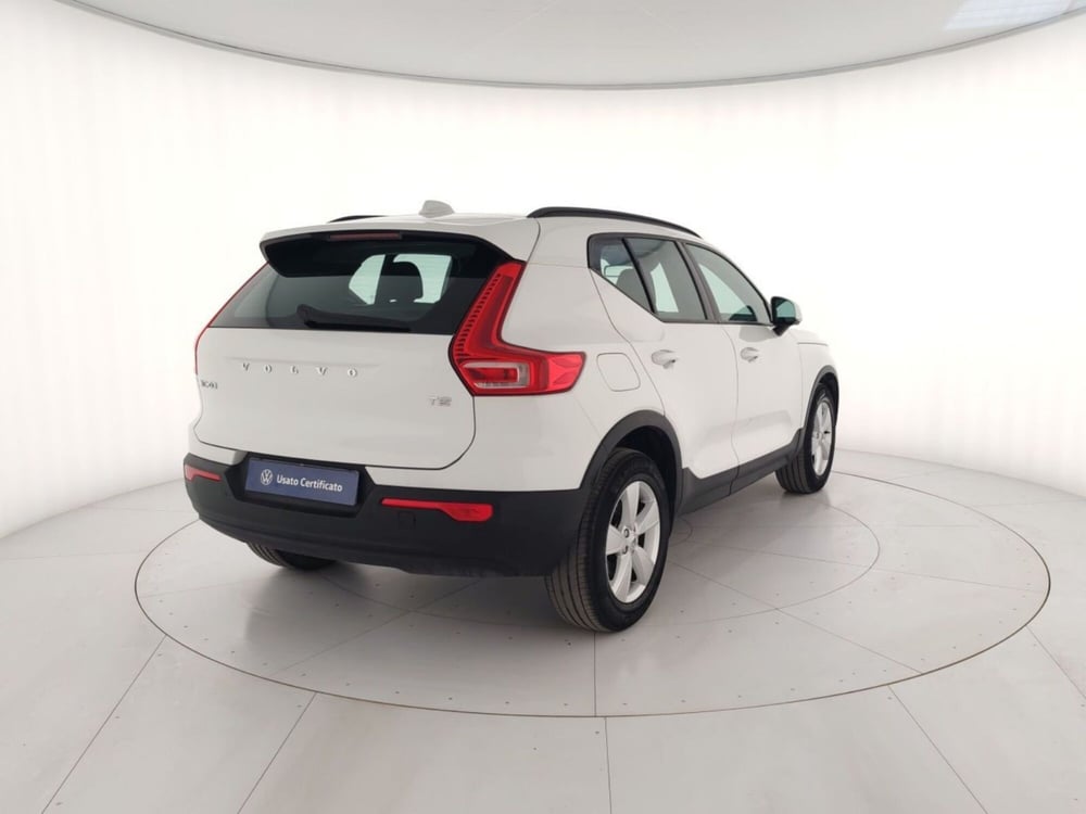 Volvo XC40 usata a Massa-Carrara (3)