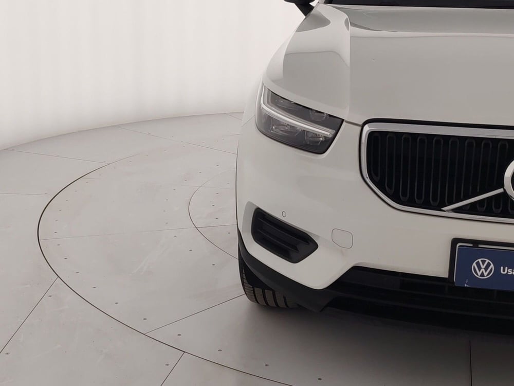 Volvo XC40 usata a Massa-Carrara (5)