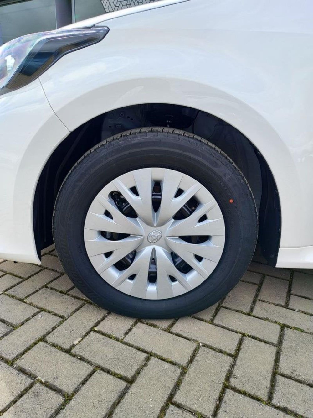 Toyota Yaris nuova a Perugia (13)