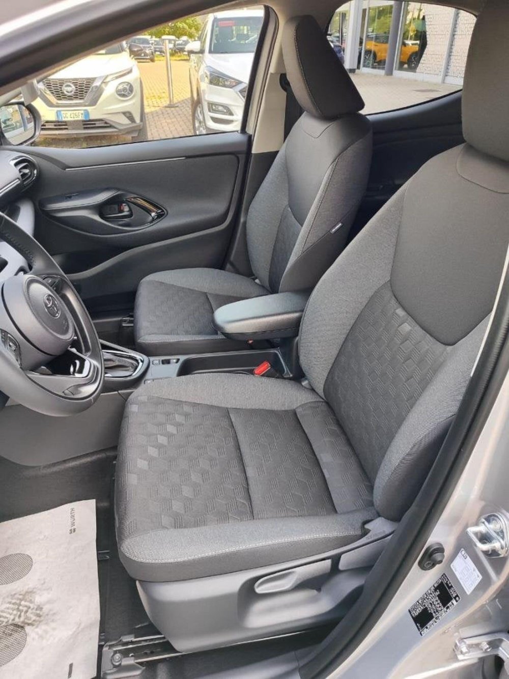 Toyota Yaris nuova a Perugia (11)