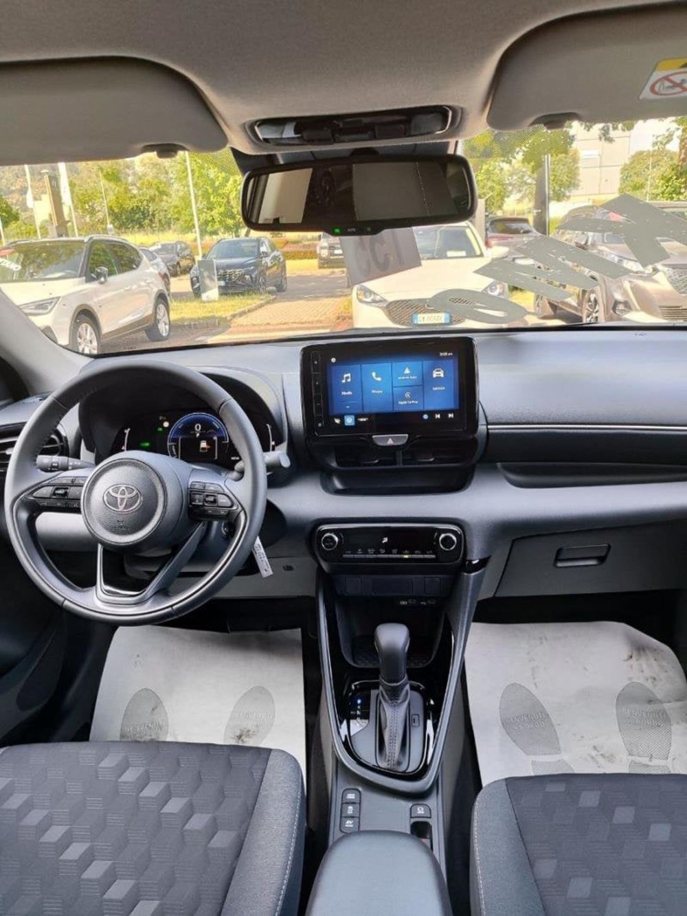Toyota Yaris nuova a Perugia (8)