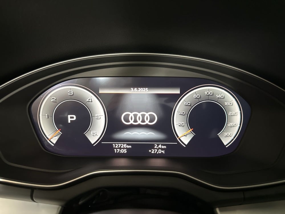 Audi Q5 Sportback usata a Caserta (12)