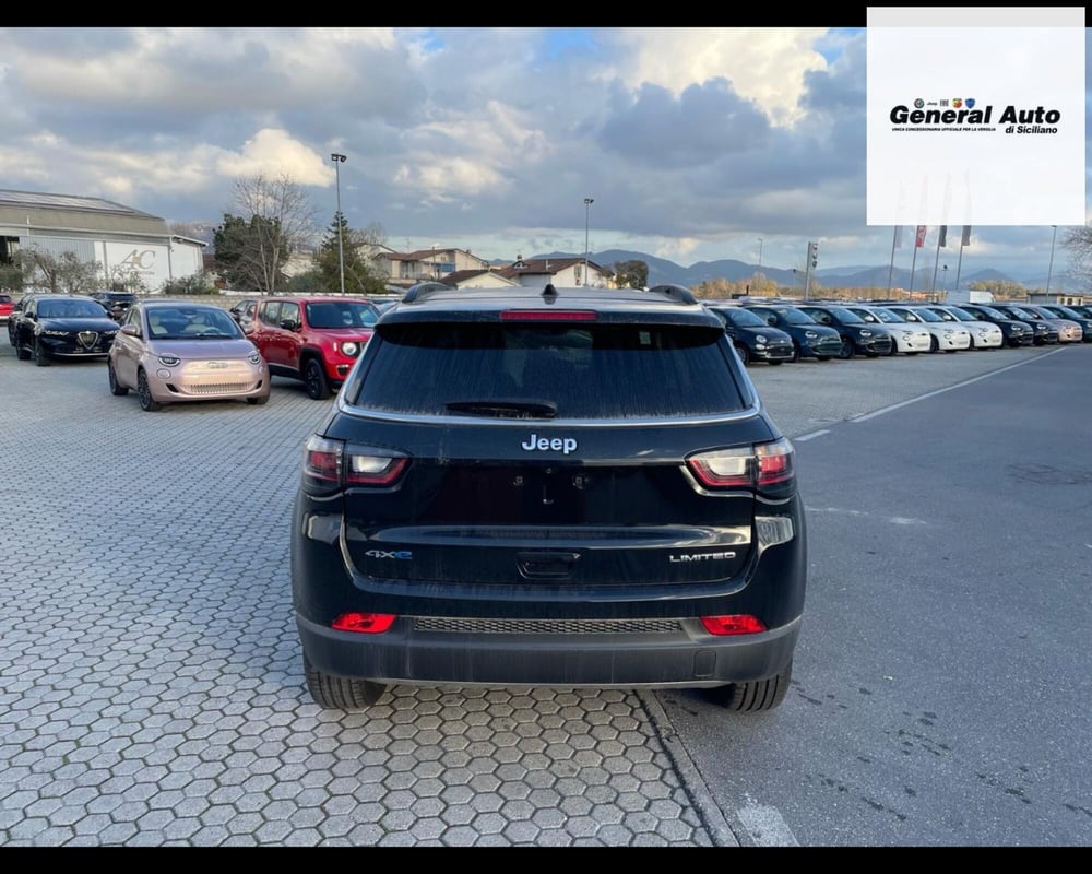 Jeep Compass nuova a Lucca (4)