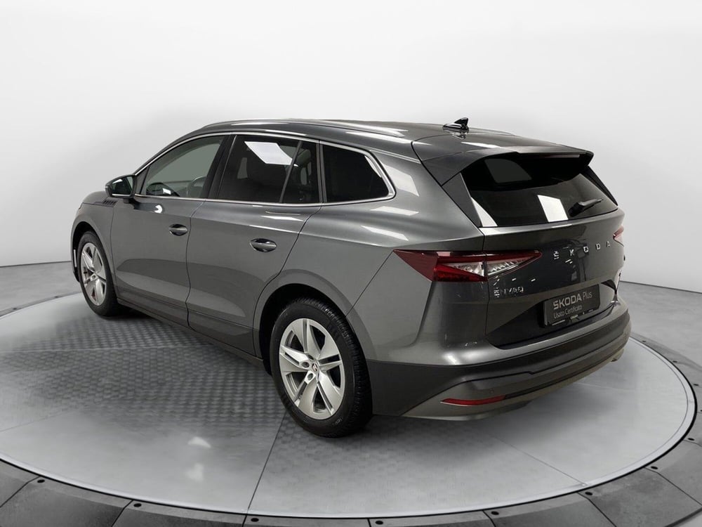 Skoda Enyaq usata a Varese (4)