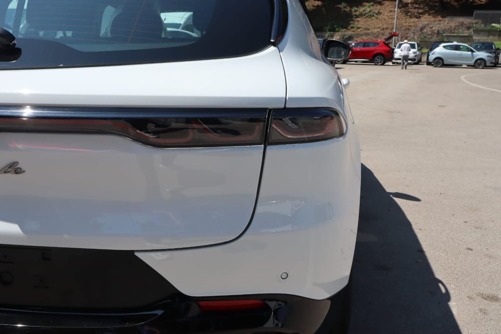 Alfa Romeo Tonale nuova a Salerno (15)