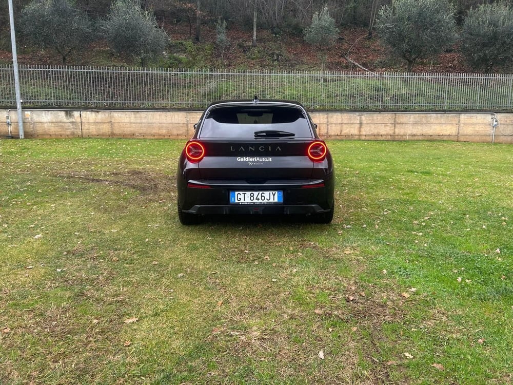 Lancia Ypsilon usata a Salerno (12)