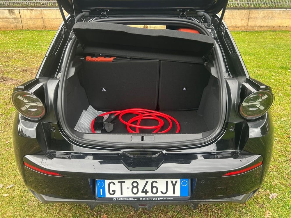 Lancia Ypsilon usata a Salerno (14)