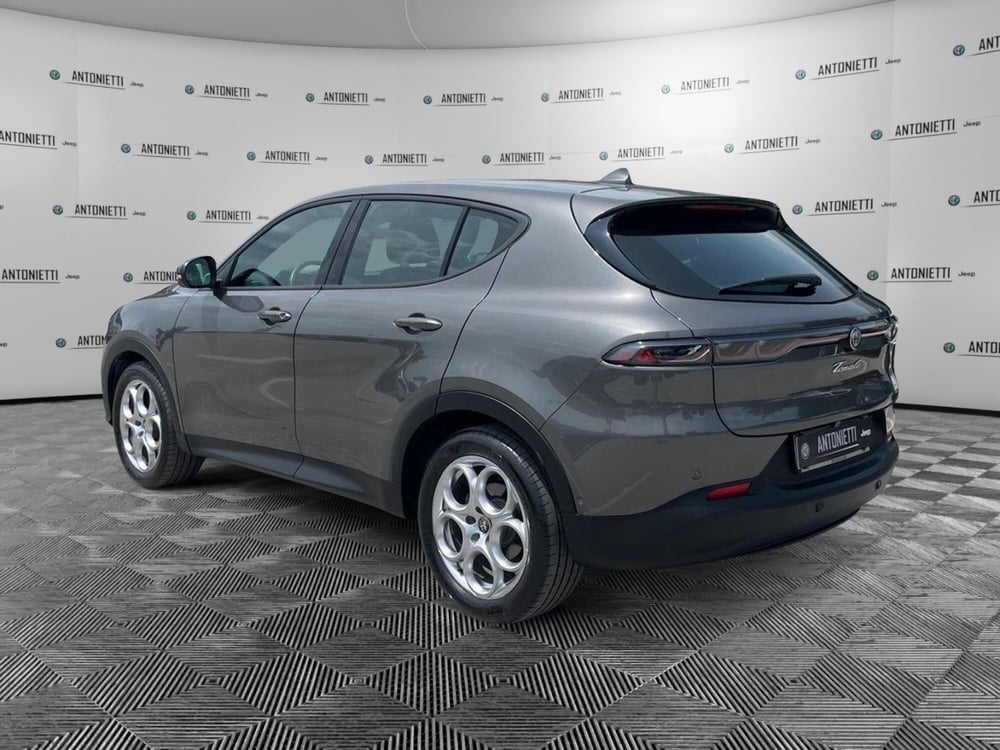 Alfa Romeo Tonale usata a Ancona (7)