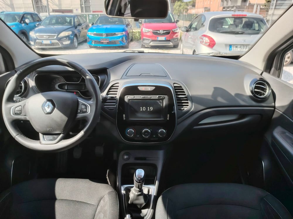 Renault Captur usata a Massa-Carrara (6)