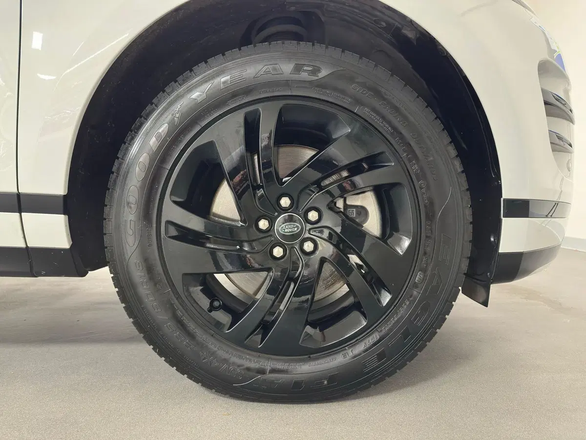 Land Rover Range Rover Evoque usata a Milano (9)