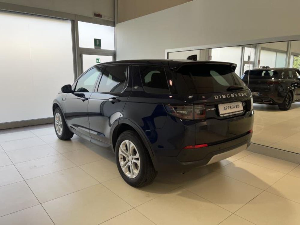Land Rover Discovery Sport usata a Venezia (2)