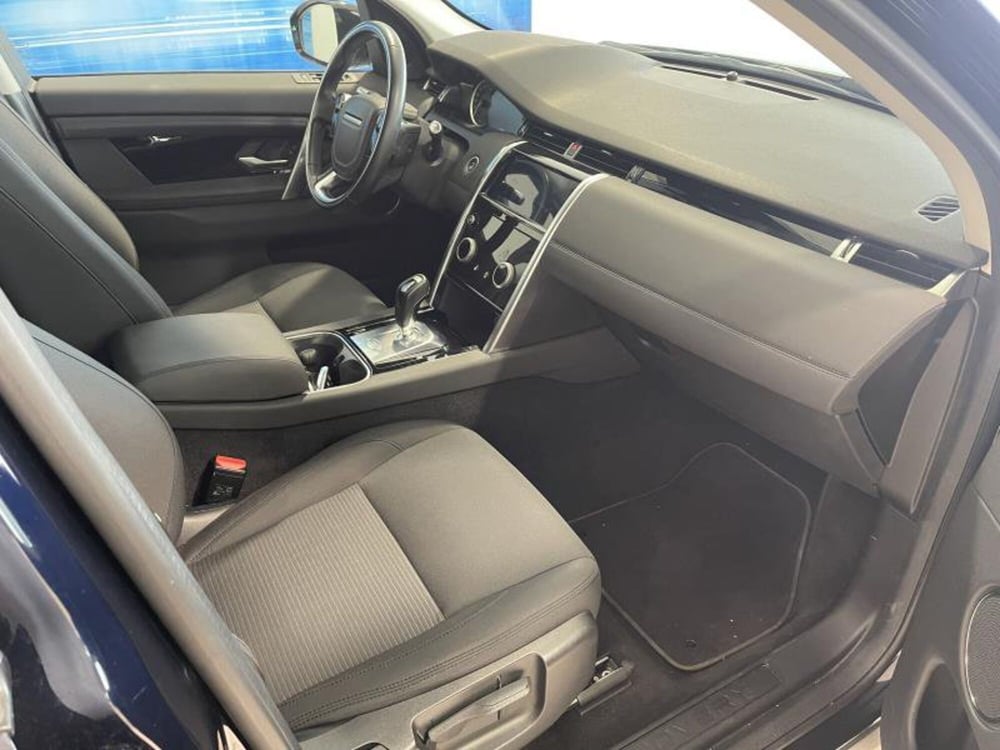 Land Rover Discovery Sport usata a Venezia (6)