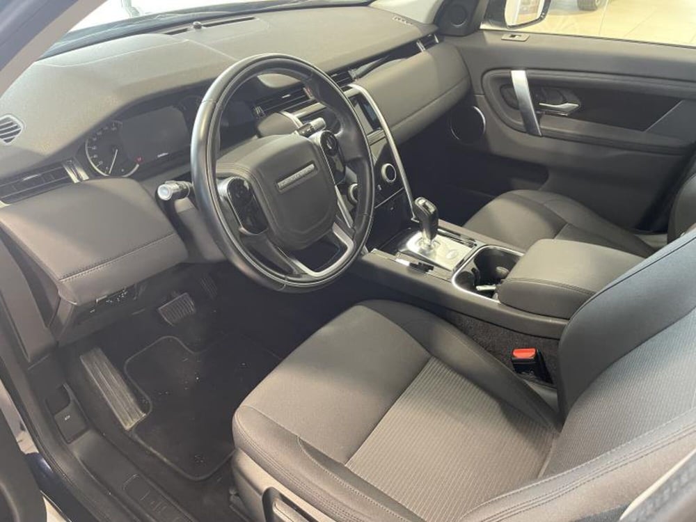 Land Rover Discovery Sport usata a Venezia (8)
