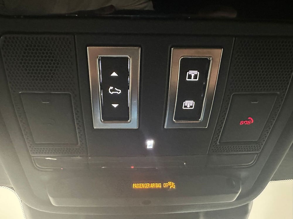 Land Rover Range Rover Evoque usata a Milano (12)