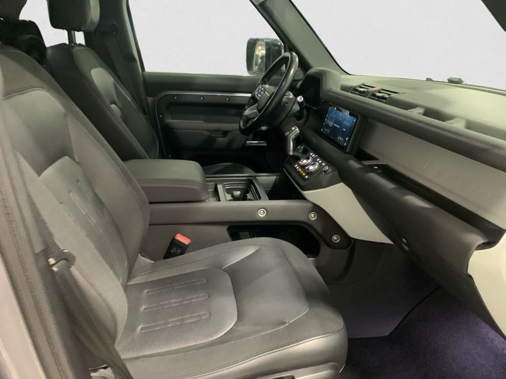 Land Rover Defender usata a Firenze (3)