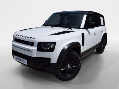Land Rover Defender 110 3.0D I6 200 CV AWD Auto S del 2022 usata a Cuneo
