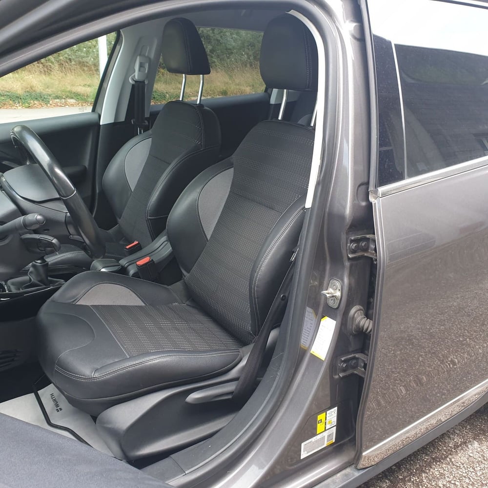 Peugeot 2008 usata a Padova (14)