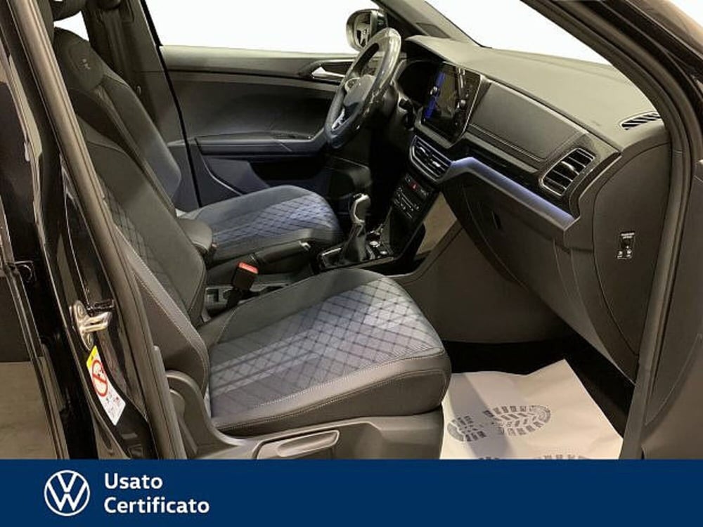 Volkswagen T-Cross nuova a Vicenza (6)