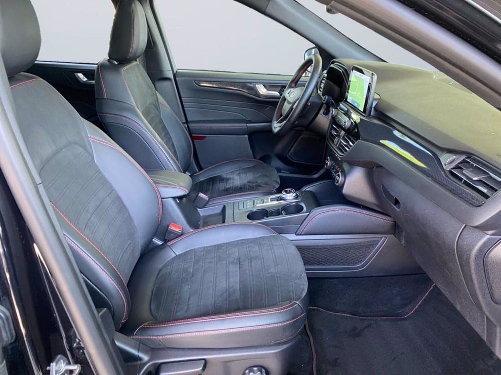 Ford Kuga usata a Milano (11)