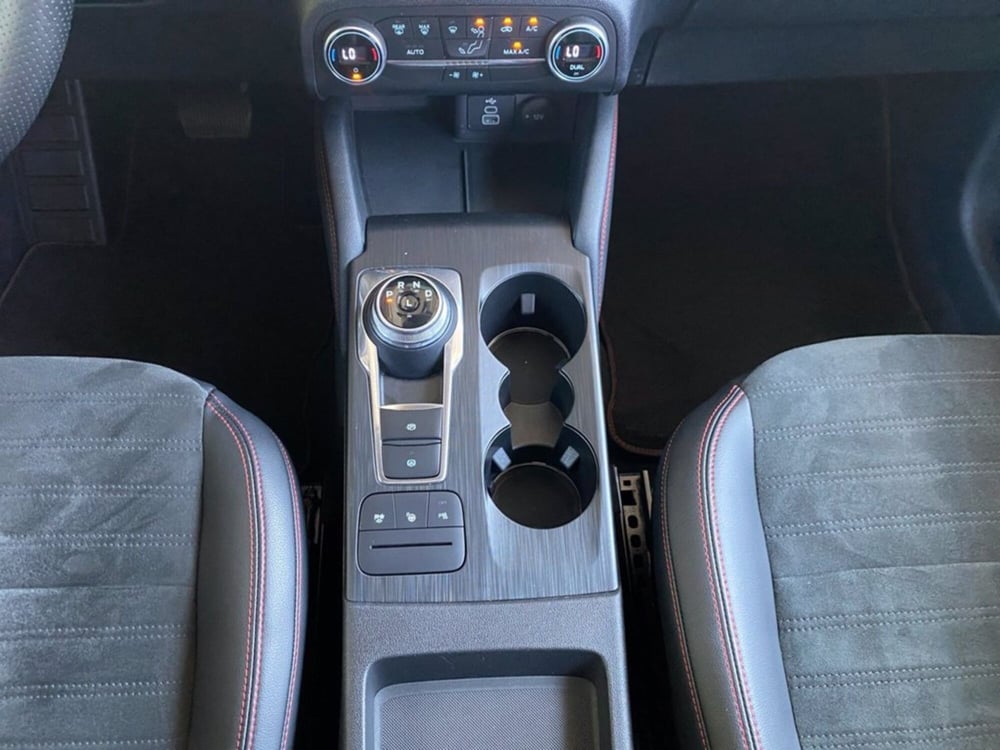 Ford Kuga usata a Milano (15)