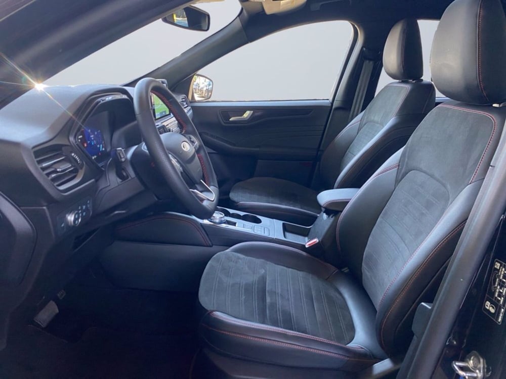 Ford Kuga usata a Milano (9)